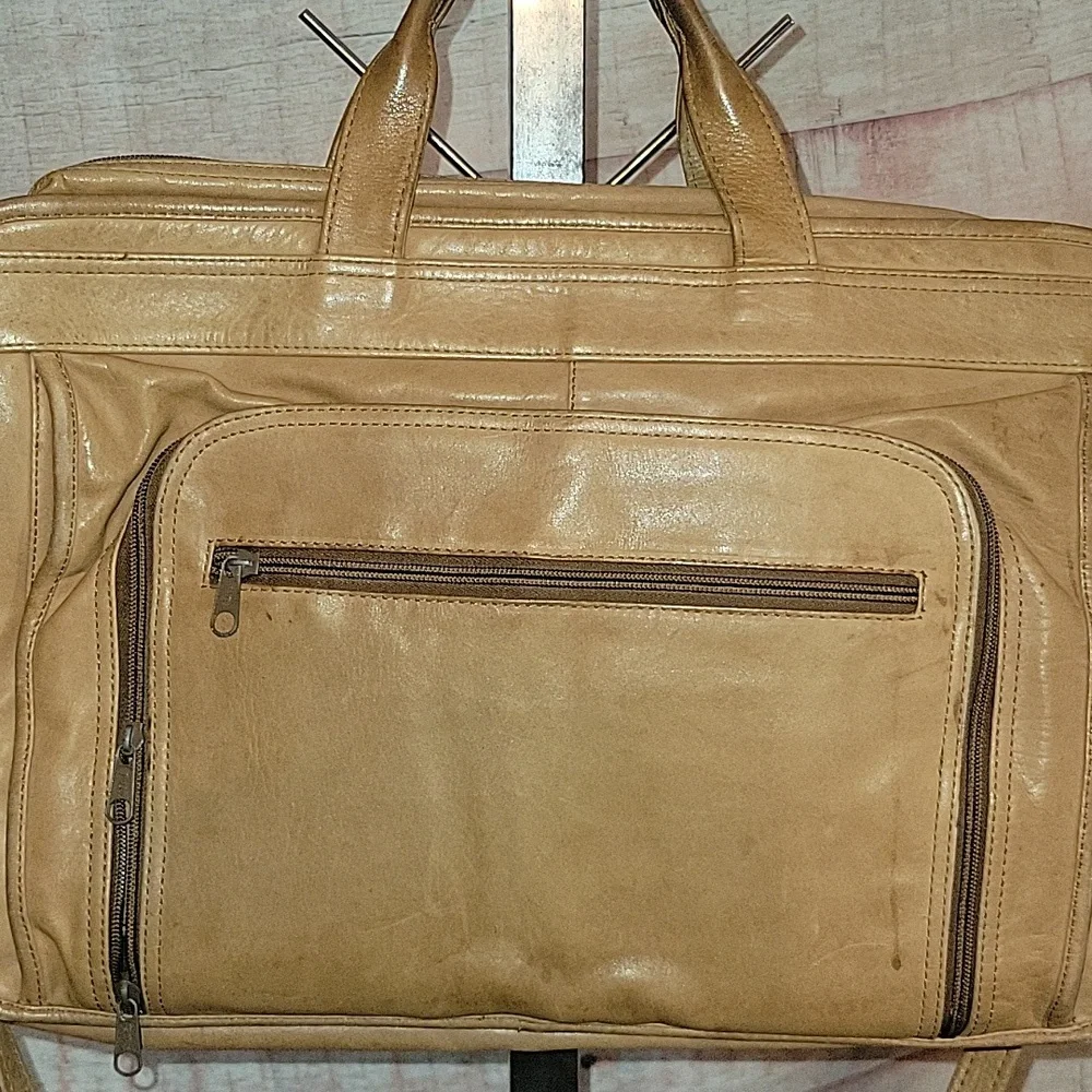 Tan Leather Breifcase Laptop Bag